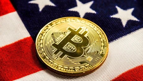 The bipartisan push for cryptocurrency regulation signals a collaboration between the White House and Congress