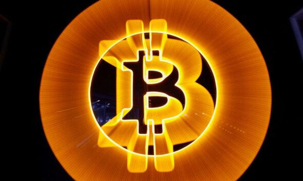 &copy; Reuters $1 Billion in Bitcoin (BTC) Disappear