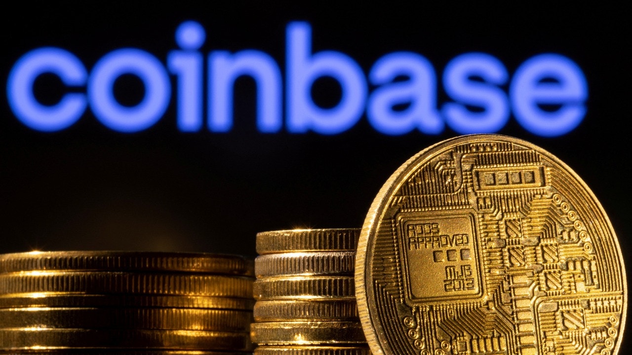 Coinbase Sues SEC, FDIC Over Cryptocurrency Regulation Information