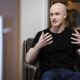 Coinbase CEO Commits to Clear Crypto Rules and Meets with Democratic and Republican Senators