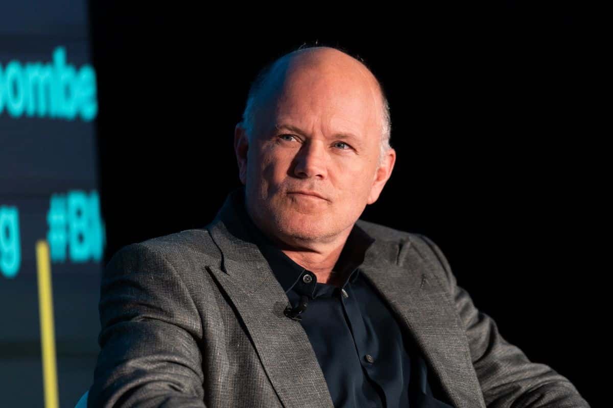 Mike Novogratz Predicts $100,000 Bitcoin Price, Suggests Regulatory Clarity