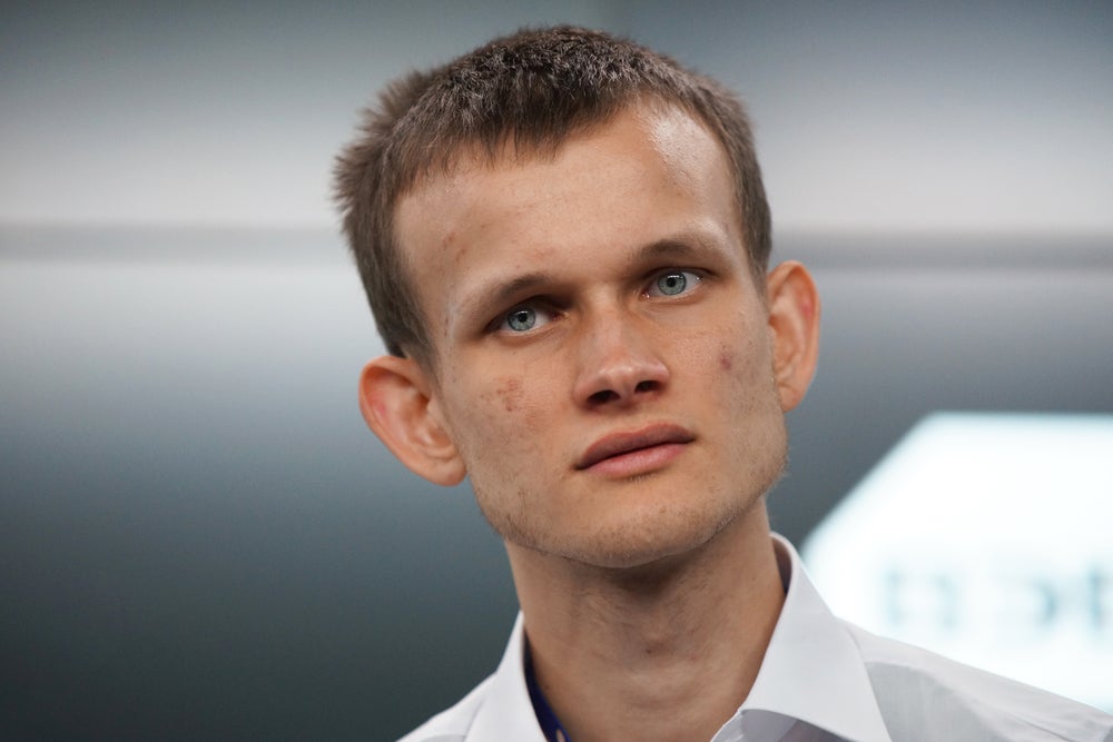 Ethereum co-creator Vitalik Buterin criticizes the 'anarchoid tyranny' of cryptocurrency regulations, says 'useless' projects are safe while those with a long history are punished