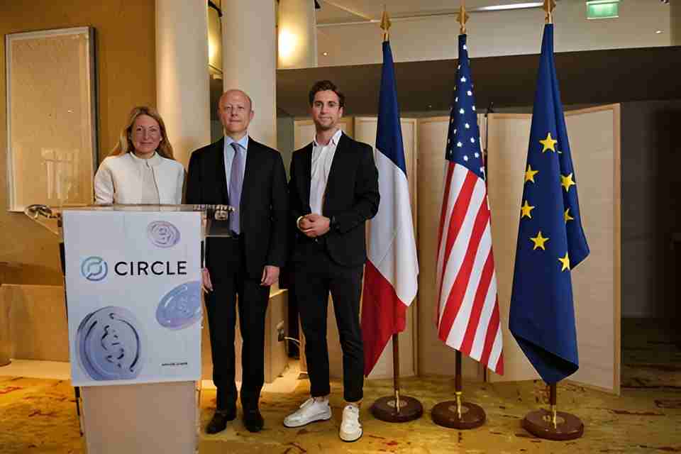 Mica, Circle Becomes First Stablecoin Issuer Compliant with New European Regulation