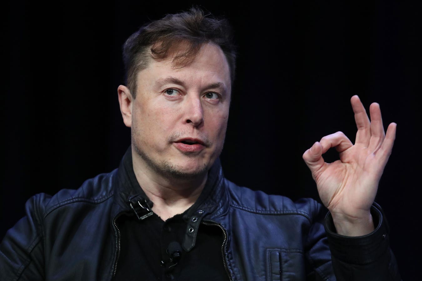 US Dollar 'Destruction' — Tesla Billionaire Elon Musk Issues $35 Trillion 'Bankruptcy' Warning As Traders Bet On Donald Trump Bitcoin Price Boom